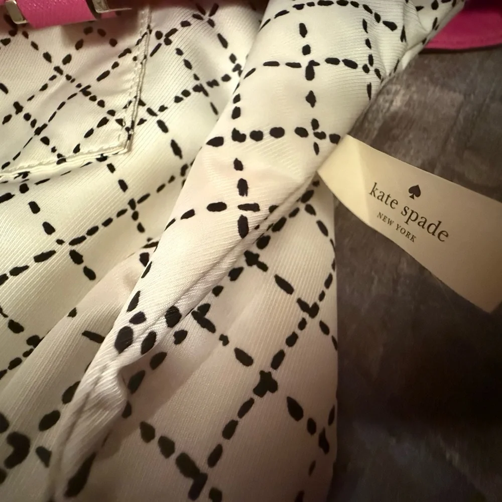 👜 Kate Spade New York Saffiano Leather Tote – Hot Pink 💖 - Picture 10 of 14